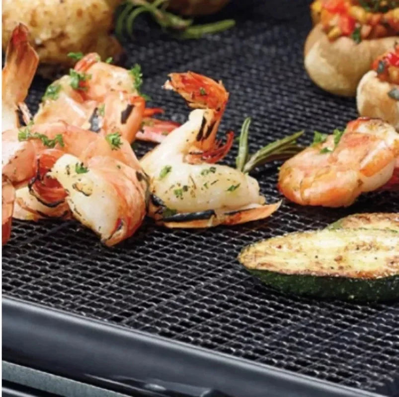 Reusable BBQ Mesh Grill Mat Nonstick Mesh Grilling Mats Easy to Clean Works on Gas Charcoal Electric Grill Barbecue Accessories